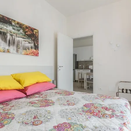 Serenity, By Short Holidays * Bologna