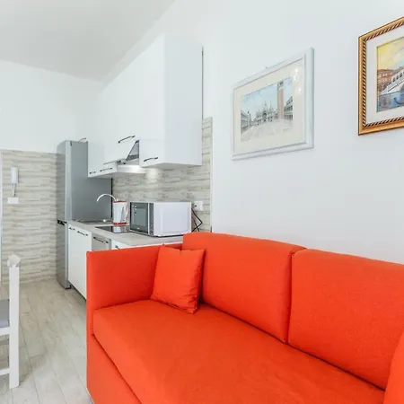 Serenity, By Short Holidays * Bolonia