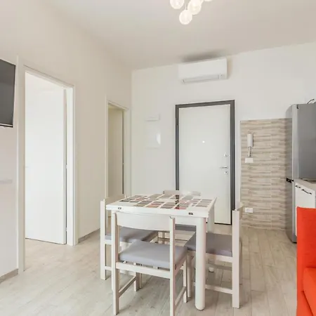 Apartment Serenity, By Short Holidays *