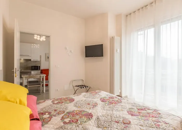 Serenity, By Short Holidays Appartement